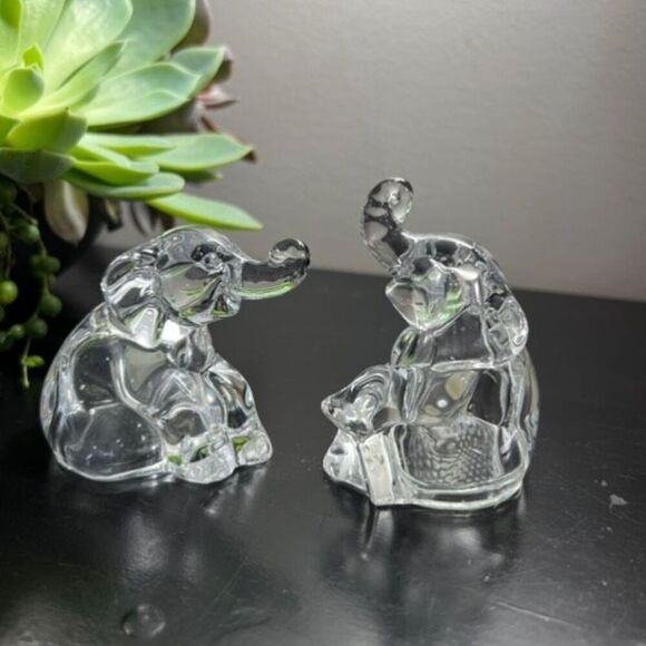 Lenox Elephant Salt & Pepper Shaker Set Full Lead Crystal Prosperity Trunk Up - Picture 2 of 11